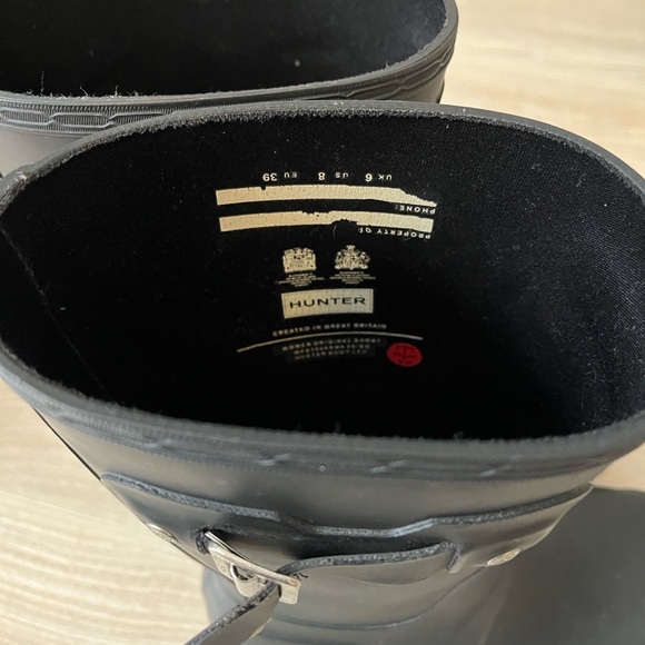 Hunter Original Women's Black Rain Boots - Picture 5 of 10